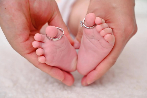 弥勒孕妇宫缩是什么意思